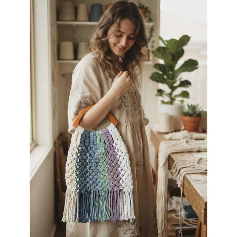 Handmade Handbag 23 x 37 cm with Wooden Handle, Colorful Bag with an Attractive and Stylish Design for Everyday Use - Safa Handmade
