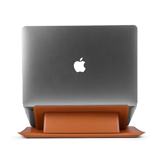 حافظة WiWU Skin Ultra Stand Sleeve مقاس 13 بوصة، لون بني، تصميم نحيف وأنيق، حماية عملية للماك بوك من الخدوش والرطوبة، مع حامل مدمج وإغلاق مغناطيسي - وي وُو - Image 5