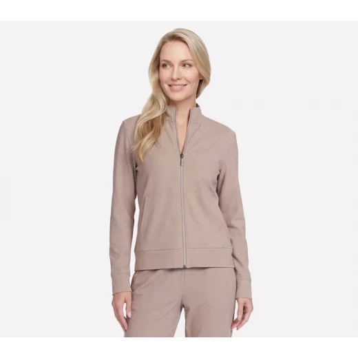جاكيت سكيتشرز GO Luxe Rib النسائي اليومي بسحاب كامل بلون بني فاتح، يتميز بنسيج مريح مطاطي بلمسة نهائية ملساء، بتصميم يسمح بمرور الهواء، ومتوفر بمقاس صغير جاكيت سكيتشرز GO Luxe Rib النسائي اليومي بسحاب كامل بلون بني فاتح، يتميز بنسيج مريح مطاطي بلمسة نهائية ملساء، بتصميم يسمح بمرور الهواء، ومتوفر بمقاس صغير