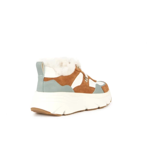 Geox Diamanta Woman's White Thermal Lined Shoes Size 37 Featuring GEOX Technology for Ultimate Comfort and Protection Against Harsh Temperatures. Fast Delivery and Easy Exchange. - Geox - Image 5