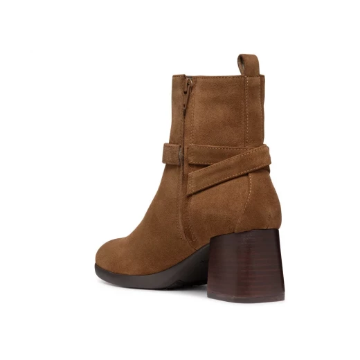 حذاء كاحل Geox Walk Pleasure 55 نسائي من جلد الغزال بلون طيني، كعب متوسط مريح بتصميم أنيق يناسب المدينة، مقاس 37 مثالي للعمل والإطلالات في عطلة نهاية الأسبوع - جيوكس - Image 5