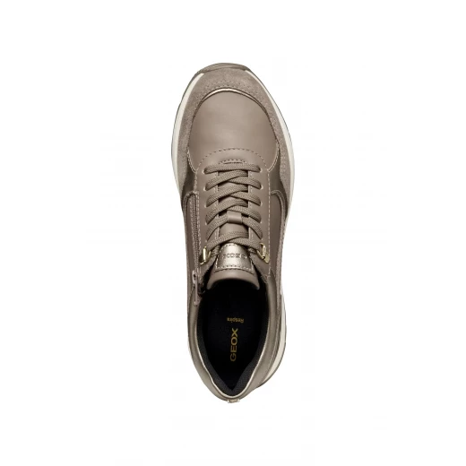 حذاء ديسا نسائي رياضي توب، مقاس 38، مصنوع من جلد النابا الفاخر مع تفاصيل الشمواه، تصميم عصري وأنيق، نمط حضري مريح ورياضي، رمز المنتج D5600A.08522.C6537 - جيوكس - Image 9