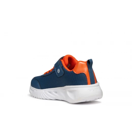 حذاء رياضي Geox Assister Boy's تنفسي منخفض القطع للأولاد مع أضواء 37 / أفيكو: شبكة خفيفة الوزن وتأثير جلد مطبوع على الأحذية ذات نمط الجري للأولاد النشطين. تصميم عصري. - أفيديو - Image 6