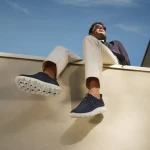 حذاء رياضي رجالي جيوكس سبيريكا بلس كحلي بتصميم مريح وتهوية ممتازة من نسيج محبوك ونعل فائق النعومة مقاس 45 تصميم عصري - جيوكس