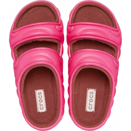 Crocs Women's Classic Cozzzy Overpuff Sandal Pink 38 39 with Soft Fleece Liner and Puffy In Mold Texture. Lightweight and Comfortable for Home or Town Wear - Crocs - Image 6
