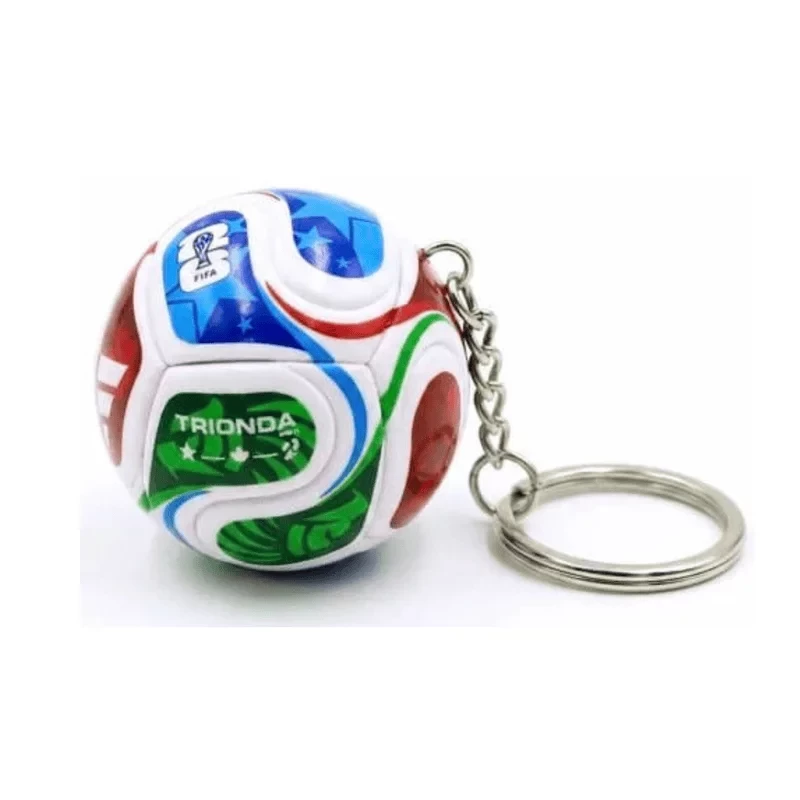 ميدالية مفاتيح كرة قدم مطاطية لكأس العالم 2026 بحجم 38 مم، متينة وأنيقة