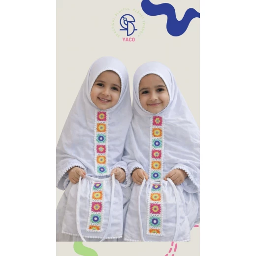 طقم صلاة للأطفال بتفاصيل كروشيه وحقيبة عمر سنتين هدية رمضان - Image 3