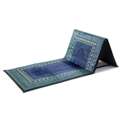 Urban Rugs Siraj Backrest Prayer Mat Urban Rugs Siraj Backrest Prayer Mat