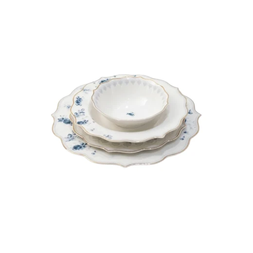 Royal Milano Dinner Set | 24 Pieces | Blue slip Royal Milano Dinner Set | 24 Pieces | Blue slip