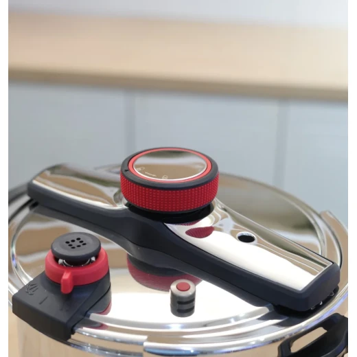 Cookware Set Stainless Steel Pressure Cookers | 8 liter - Cookware Set - Image 4