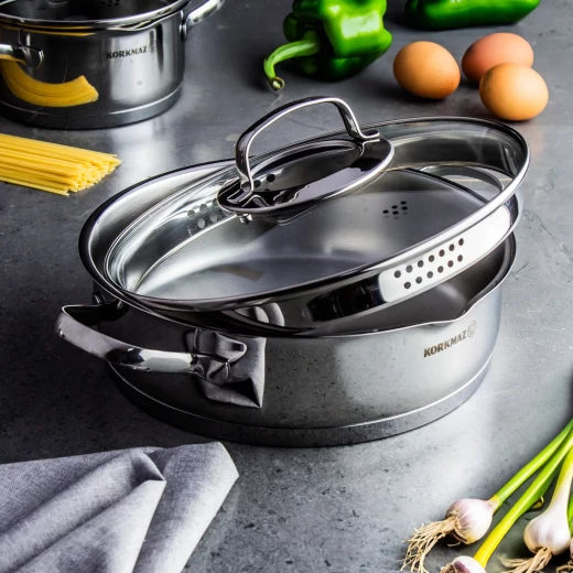 Korkmaz Steama Stainless Steel Low Pot with Lid 3 Liter Capacity 24 cm Diameter - Korkmaz - Image 3