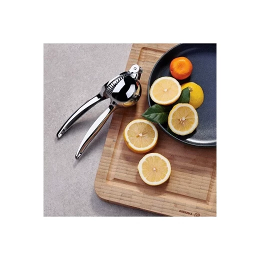 Korkmaz Twisty Stainless Steel Lemon Squeezer Durable and Easy to Clean Kitchen Tool - Korkmaz - Image 2