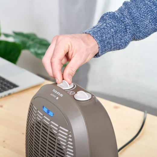 Taurus Tropicano 3.5 Fan Heater 2400W, Oscillating Electric Heater, Brown Plastic Design, Fast and Efficient Warm Air Distribution - Taurus - Image 3