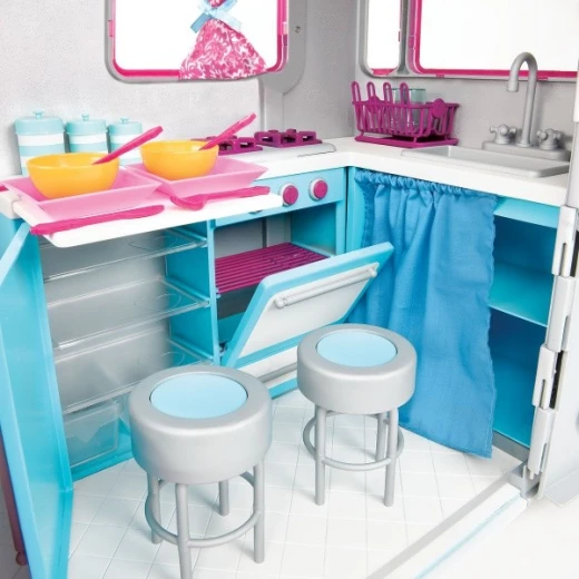 مجموعة لعب Our Generation RV Seeing You Camper، مقطورة تخييم مع ملحقات لدمى 46 سم - أور جيناريشن - Image 8