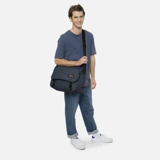 Eastpak Delegate Messenger Bag, Triple Denim, 20L Shoulder, Crossbody Bag, 30.5 × 38.5 × 13 cm, Padded Laptop Sleeve - Eastpak - Image 4