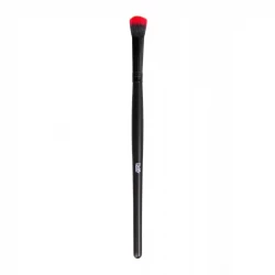 Delfy Makeup Brush No. 4 For Controlled Application and Seamless Blending for a Polished, Even Finish