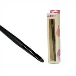 Carines Precision Lip Brush for Flawless Lipstick and Gloss Application
