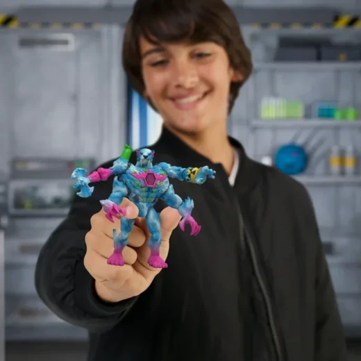 MrBeast Lab Hybrids Hyper Fusion Mix & Match 5-Pack, collectible figure set featuring mix-and-match characters, inspired by the lab world with interactive fusion play, perfect for unboxing, collecting, and imaginative play for kids and fans - Mrbeast Lab - Image 7