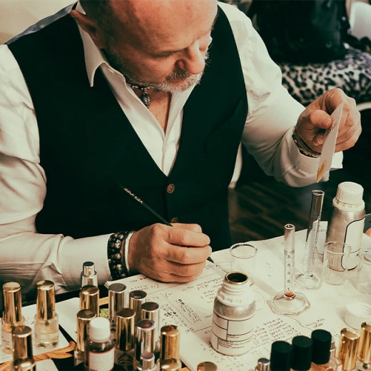 عطر زيرجوف بلاك مونلايت ٥٠ مل للرجال والنساء | عطر شرقي خشبي | عطر فاخر - زيرجوف - Image 2