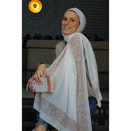 دانتيللا حجاب شيفون جورجيت بيج 300 سم × 70 سم أنيق وخفيف الوزن - دانتيللا - Image 2