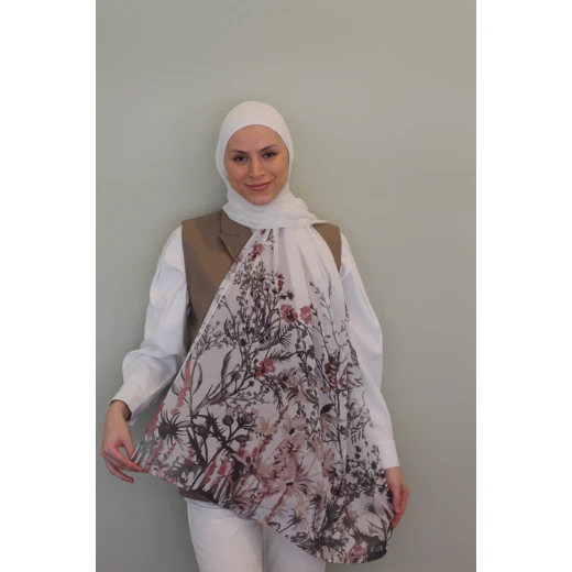 حجاب أزاليا شيفون جورجيت: أنيق وناعم ومريح للاستخدام اليومي للسيدات. يتميز بتصاميم حصرية وجودة فاخرة، مقاس 300x70 سم لتصفيفات متعددة الاستخدامات. مثالي للارتداء اليومي. - أزاليا - Image 2