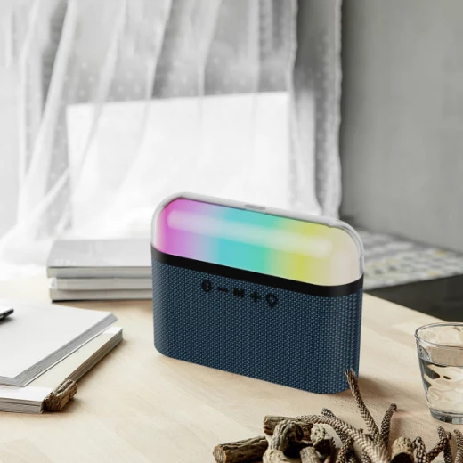 مكبر صوت WiWU Thunder P60 بتقنية البلوتوث: محمول مع LED وبطارية طويلة مكبر صوت WiWU Thunder P60 بتقنية البلوتوث: محمول مع LED وبطارية طويلة
