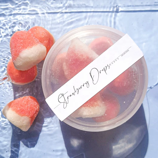 SOAKY Strawberry Drops Body Scrub 250g – Vanilla & Strawberry Scented Scrub for Women | Skincare Gift - Soaky fragrances - Image 4