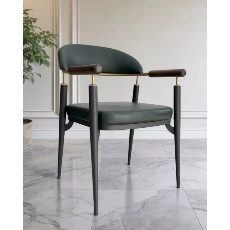 This metal-framed chair from Lashes features a modern and sturdy design, measuring 82 cm in height, 55 cm in width, 60 cm in depth, and with a seat height of 47 cm. It provides high stability and ideal comfort for the dining room or office - Lachaise