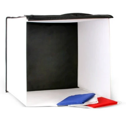 Godox DF-02 Portable Diffusion Box 60x60x60cm (4 background colors Blue*White*Black*Red) Godox DF-02 Portable Diffusion Box 60x60x60cm (4 background colors Blue*White*Black*Red)
