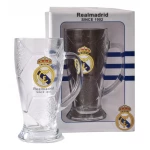 كوب زجاجي رسمي لنادي ريال مدريد Real Madrid FC، تصميم أنيق وعصري لعشاق الفريق، مثالي للاستخدام اليومي أو كهدية مميزة للأطفال والكبار لإظهار حبهم للنادي بطريقة ممتعة وعملية