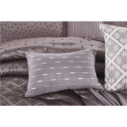 Merlin Livings 7 pieces Luxury Jacquard King Size Bedding set Elegant Geometric Pattern Set for Master Bedroom - Merlin Livings - Image 5