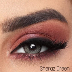 عدسات بيتو الكورية من علامة Eyerly شيراز جرين، تمنح مظهراً طبيعياً أنيقاً مع تصميم مريح للاستخدام اليومي، عدسات عالية الجودة لرؤية واضحة، لون أخضر عصري وجذاب يضيف لمسة حديثة للعين