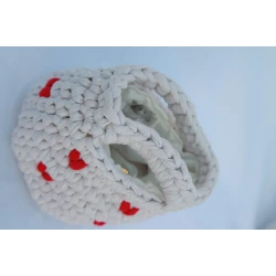 Round Crochet Bag in Off-White with Red or Pink Heart Details, Handmade Stylish Mini Bag 12×15 cm for Casual Outings, Gifts, and Trendy Everyday Fashion