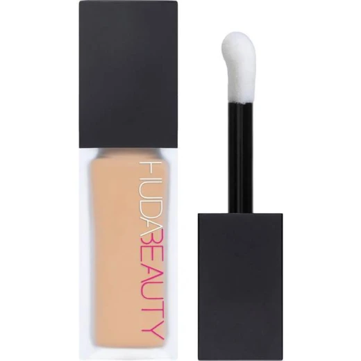Huda Beauty #FauxFilter Luminous Matte Concealer – Medium-to-Full Buildable Coverage Concealer with a Luminous Matte Finish – Nougat 2.5G Golden Undertone – 9 ml Huda Beauty #FauxFilter Luminous Matte Concealer – Medium-to-Full Buildable Coverage Concealer with a Luminous Matte Finish – Nougat 2.5G Golden Undertone – 9 ml