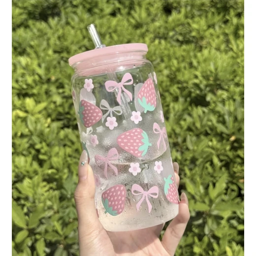 Strawberry Bow Print Portable Plastic Cup 500ml