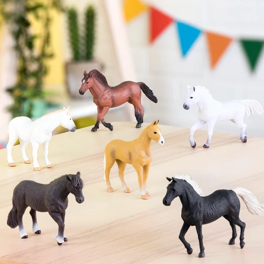 TERRA, Classic Horse Toy Figures Set Realistic Plastic Horse Animals for Kids Mustang Arabian Educational Farm Animal Playset for Kids 3+ - Terra - Image 10
