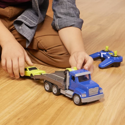 Driven, RC Tow Truck Remote Control Toy Tow Truck with Hook Pulley Ramp Light and Sound Kids Rescue Vehicle Toy Age 3+ - Driven - Image 7