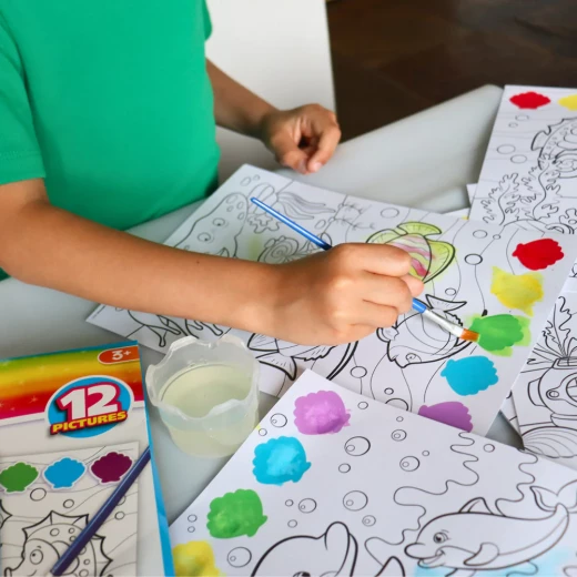 مجموعة أنشطة الرسم بالألوان المائية المعطرة للأطفال مع صفحات أنشطة للرسم وأقراص ألوان بروائح الفاكهة وفرشاة رسم طقم فني إبداعي للسفر واللعب التعليمي الآمن عمر 3+ من سينتوس - سينتوس - Image 2