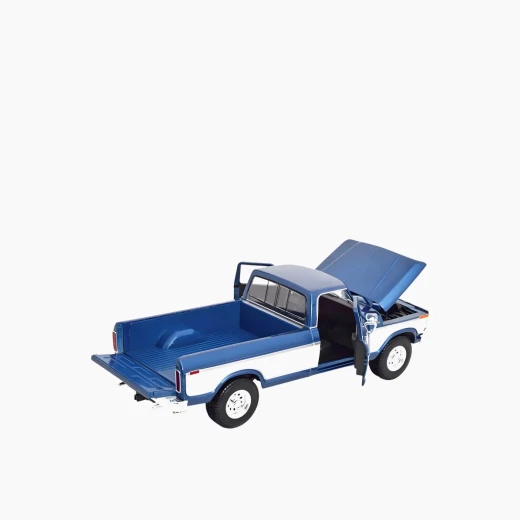 مايستو 1979 فورد F150 بيك اب نموذج سيارة مصبوبة - مقياس 1:18 - أبواب مفتوحة، غطاء محرك السيارة، والباب الخلفي لعرض مفصل - موديل 31462 BU - مايستو - Image 5
