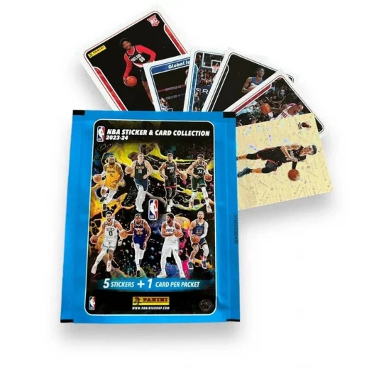 علبة ملصقات وبطاقات NBA إصدار 2023-24 تحتوي على 5 ملصقات + بطاقة واحدة منتج رسمي لهواة جمع بطاقات دوري كرة السلة الأمريكي من بانيني علبة ملصقات وبطاقات NBA إصدار 2023-24 تحتوي على 5 ملصقات + بطاقة واحدة منتج رسمي لهواة جمع بطاقات دوري كرة السلة الأمريكي من بانيني