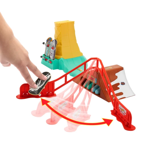 مجموعة التزلج على الجليد من Hot Wheels - متنوعة - تتضمن لوحة أصابع حصرية معتمدة من توني هوك - موديل HGT91 - ماتيل - Image 2