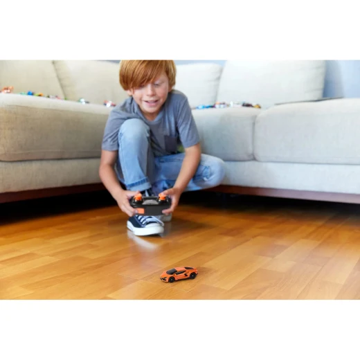 Hot Wheels Monster Trucks Remote Control 1:64 Lamborghini – Features Monster Trucks R/C capabilities – Model HWW55 - Mattel - Image 4