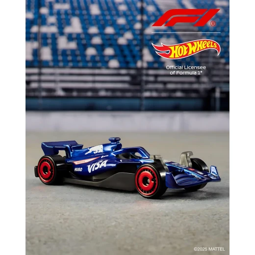 Hot Wheels Basic Car F1 5-Pack – Features five 1:64 scale die-cast Formula 1 race cars – Model JGF58 - Mattel - Image 5