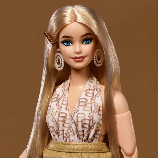 Barbie You Create Barbie Basics White and Curvy - تتضمن المجموعة أجسام دمى متعددة ومجموعة مختارة من الملابس الأنيقة - موديل JJX37 - ماتيل - Image 6