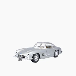 Bburago Mercedes-Benz 300 SL (1954) Die-Cast Model Car – 1:24 Scale – Functional elements include opening doors and swiveling steering wheel – Model 18-22023 SL