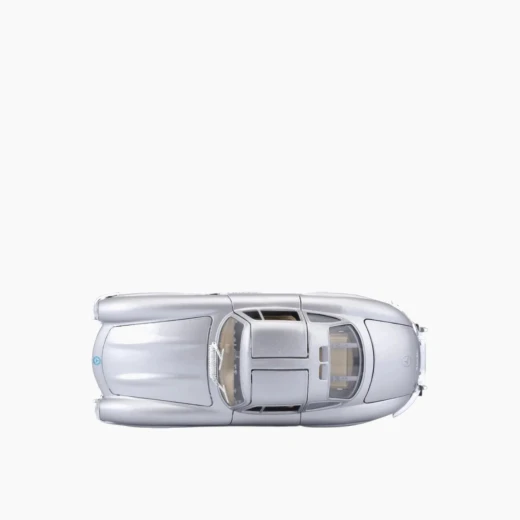 Bburago Mercedes-Benz 300 SL (1954) Die-Cast Model Car – 1:24 Scale – Functional elements include opening doors and swiveling steering wheel – Model 18-22023 SL - Bburago - Image 3