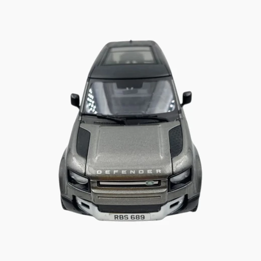 Bburago Land Rover Defender 2022 Die-Cast Model Car – 1:25 Scale – Opening doors – Model 18-21101 SL - Bburago - Image 11