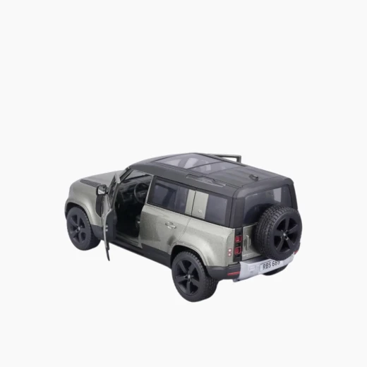Bburago Land Rover Defender 2022 Die-Cast Model Car – 1:25 Scale – Opening doors – Model 18-21101 SL - Bburago - Image 10