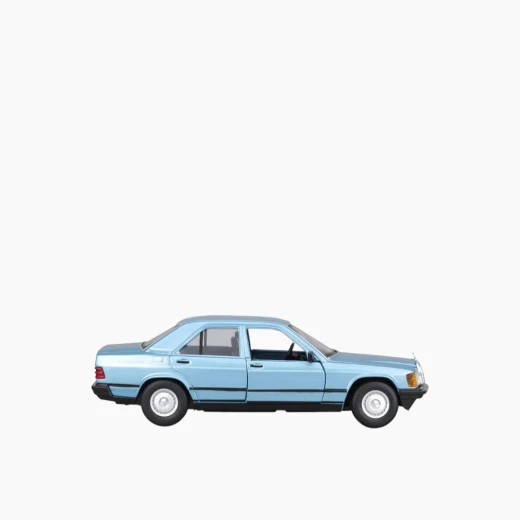 Bburago 1987 Mercedes-Benz 190E Die-Cast Model Car – 1:25 Scale – Detailed design for collectors and enthusiasts – Model 18-21103 BU - Bburago - Image 4