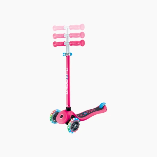 Globber Flow Foldable 125 Lights Scooter – 125mm Wheels – Kick Scooter for Outdoor Riding – Model 423-600-4 - Globber - Image 28